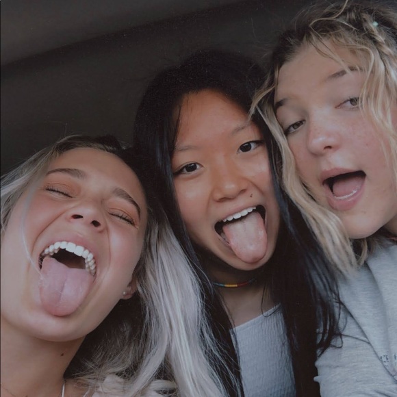 Meet your Posher, Miu - Picture 1 of 1